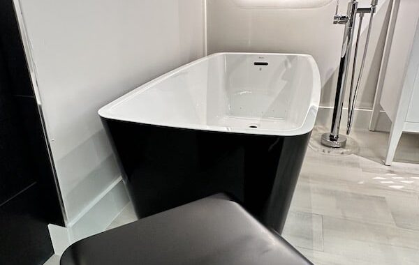 Just In – Modern Tubs